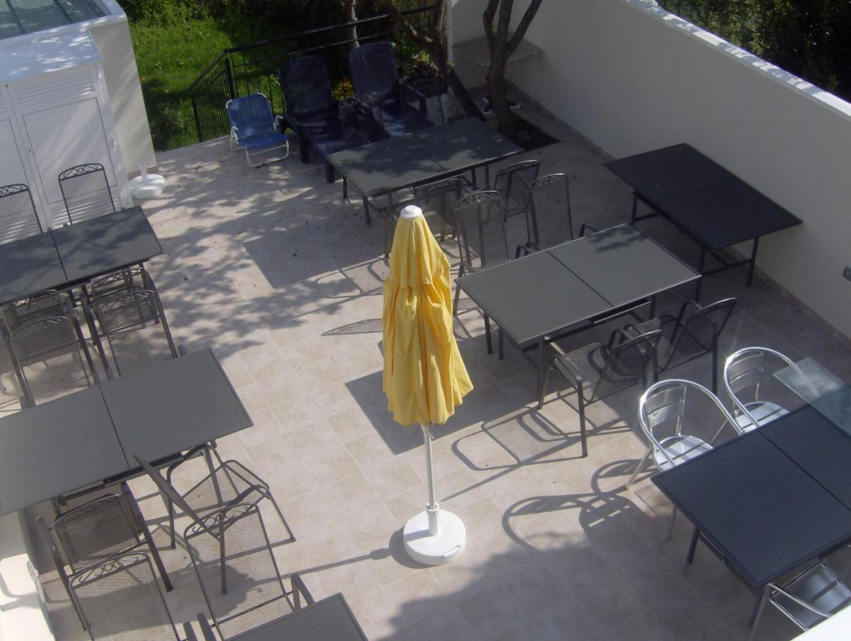 Albergue Internacional Hostel Sarria Luaran gambar