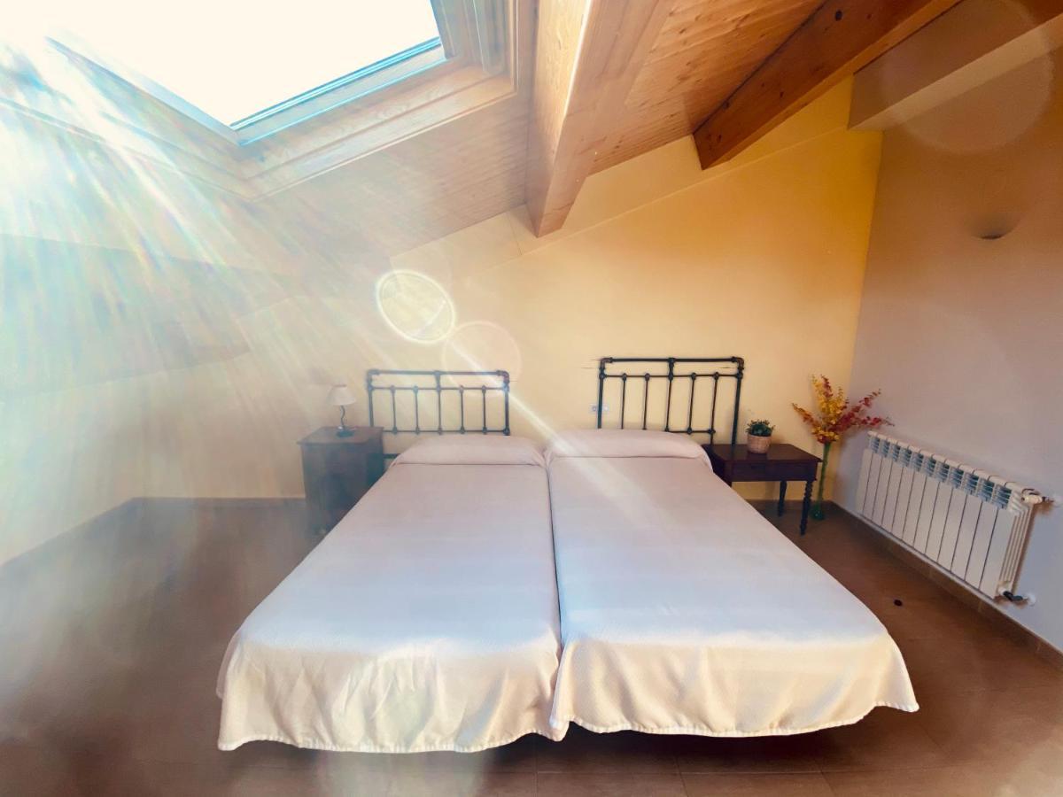 Albergue Internacional Hostel Sarria Luaran gambar